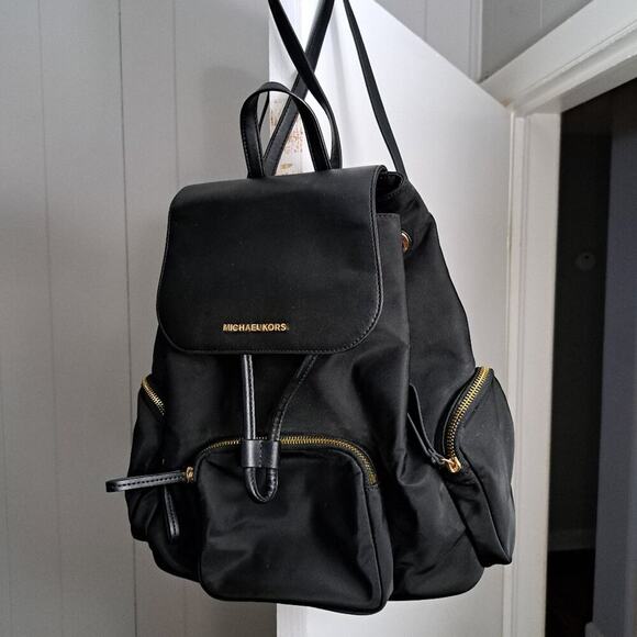 Michael Kors Large Abbey Cargo Nylon Drawstring Backpack Black - Picture 1 of 11